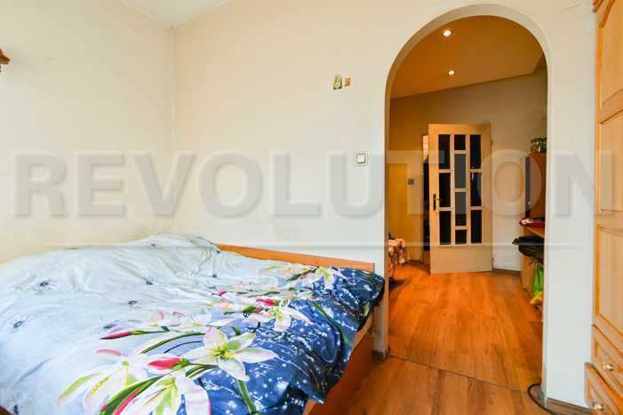 Продава се Тристаен апартамент в София, Люлин 8 - 86 кв.м за 1745 €/кв.м - Снимка #2