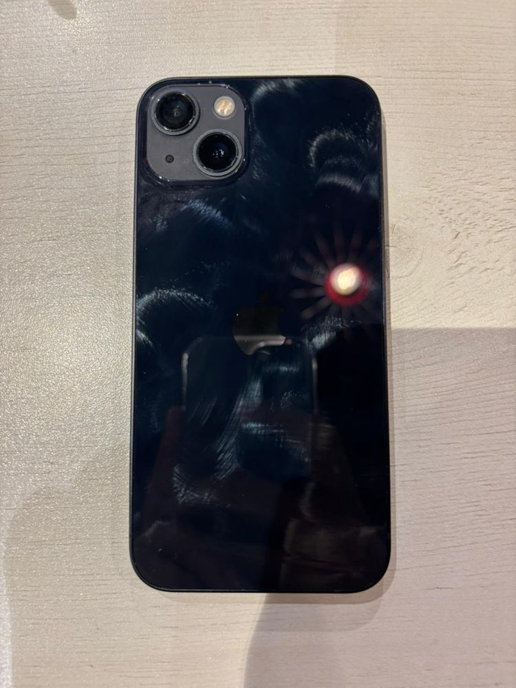 Продам iphone 13 128gb
