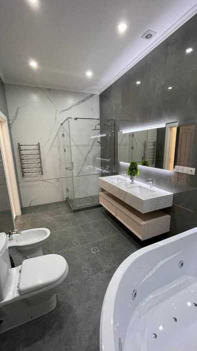 Срочно Сдаётся Яккасарой район шикарный больщой дом новый