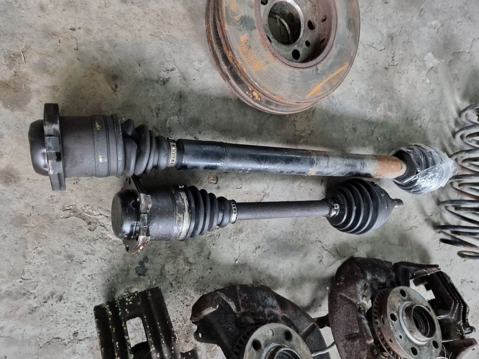 Planetara Arc Fuzeta Discuri Etrier Golf 4 A3 8L Leon 1M Octavia 1