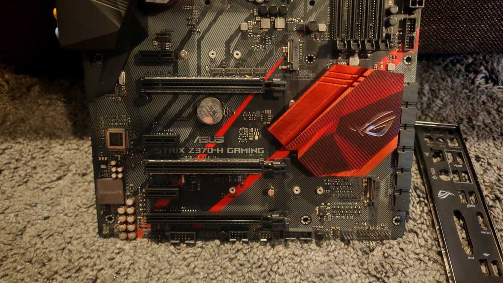 Дънна платка ASUS ROG STRIX Z370-H 1151