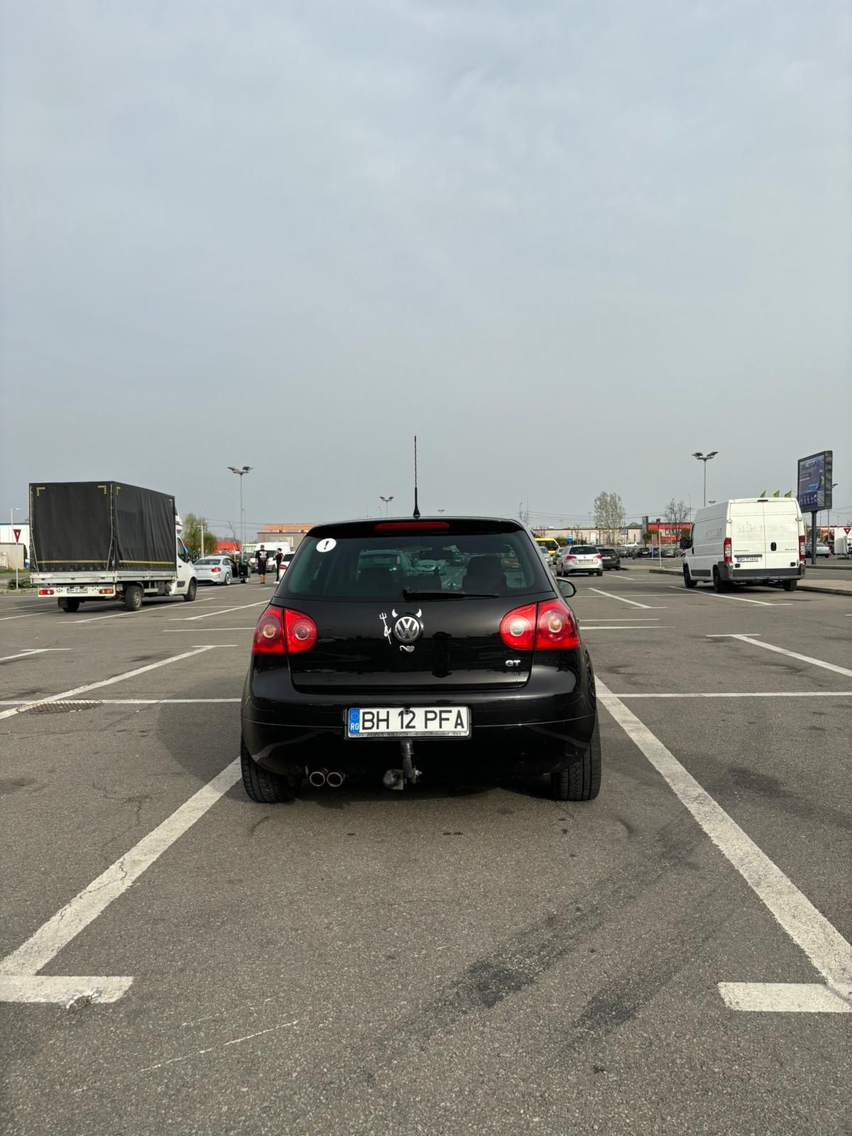 De vânzare Golf 5GT