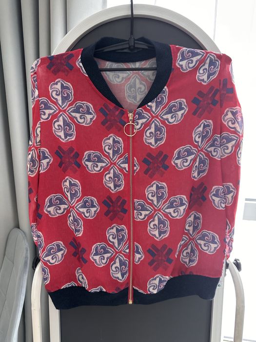 Летний бомбер сана мода