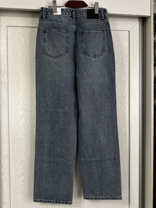 Джинсы женские прямые