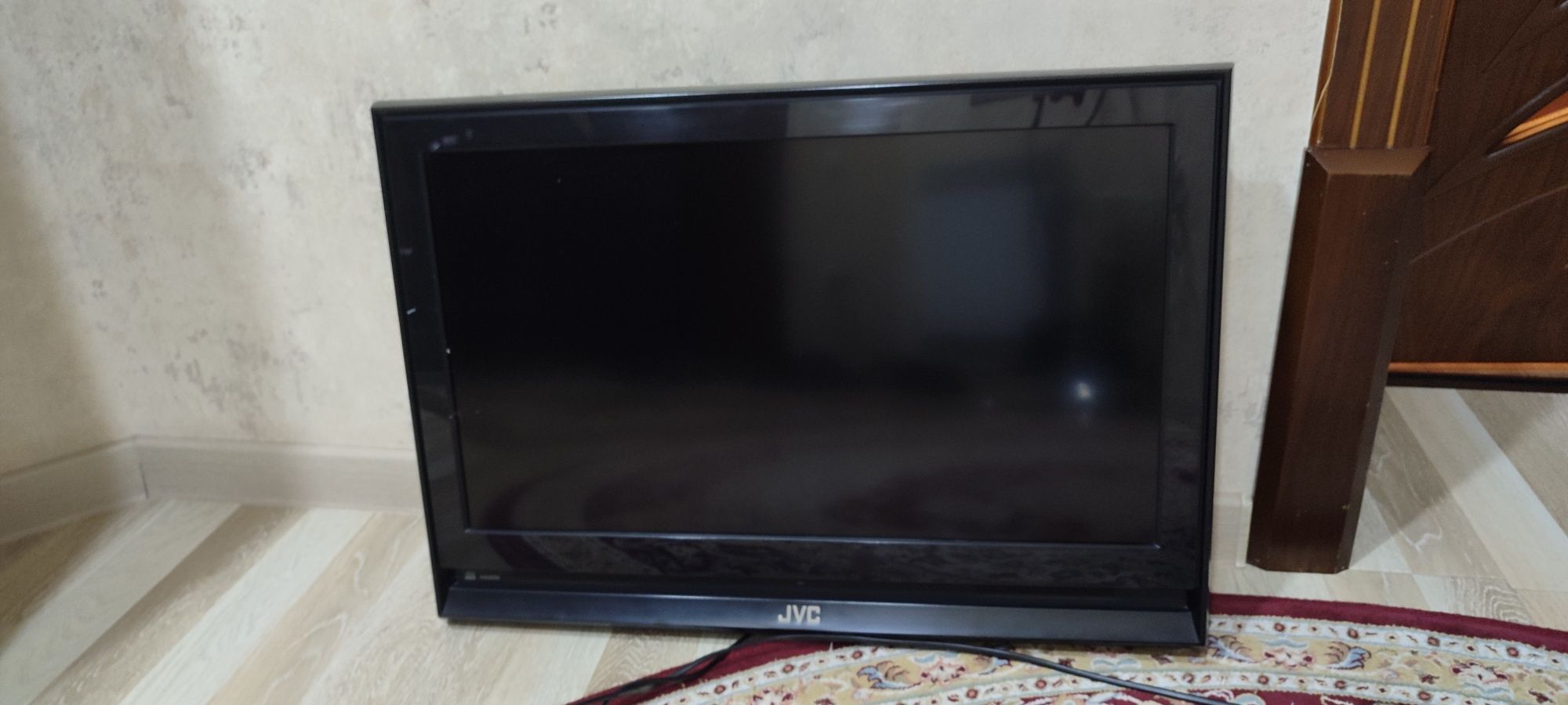 JVC Televizor 32 inch