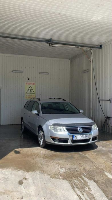 Volkswagen Passat B6 2010 DSG - 2.0 TDI