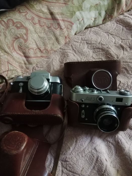 Фотоаппараты российского образца.