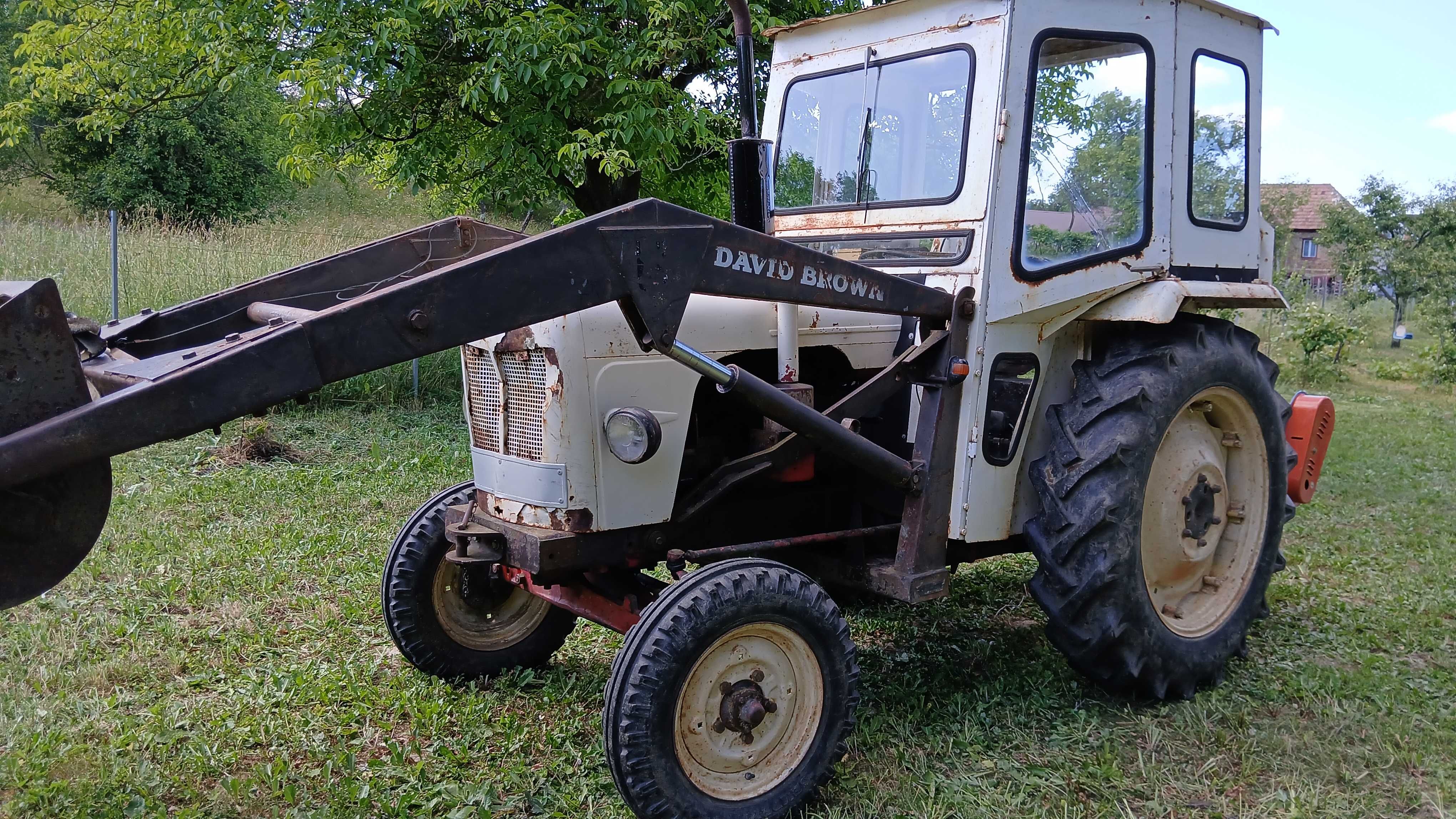 Tracot David Brown 990