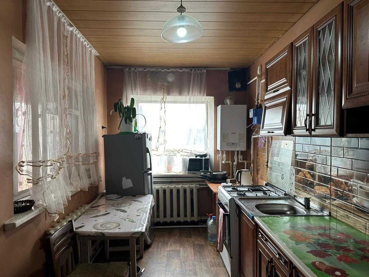-Продам отдельно стоящий дом в Соц городе по ул. Гастелло.
