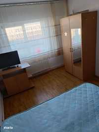 Vand apartament doua camere Mioveni