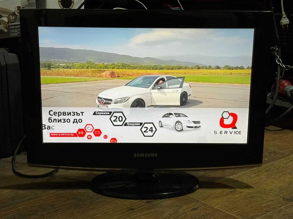 Телевизор Samsung LE22B450C4W