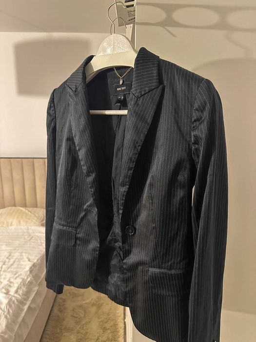 Sacou damă MNG, nou, mărime S (36/8), elegant office, negru cu dungi