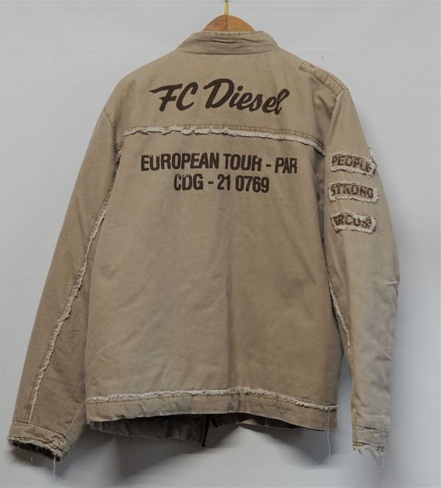 Geaca bej DIESEL marimea  XXL