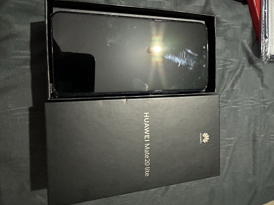 Продам Xiomi Mate 20 Lite