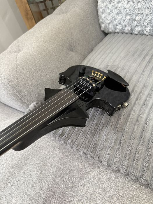 Vioara Zeta 5 corzi neagra
