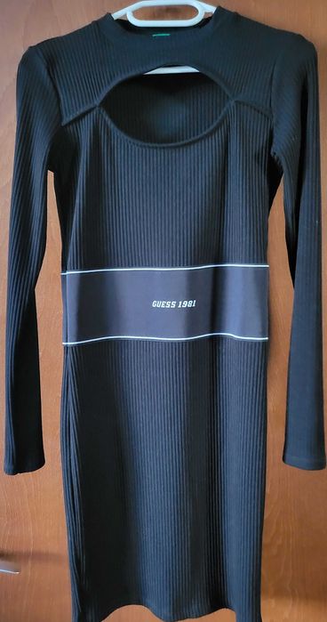 Черна ркокля Guess