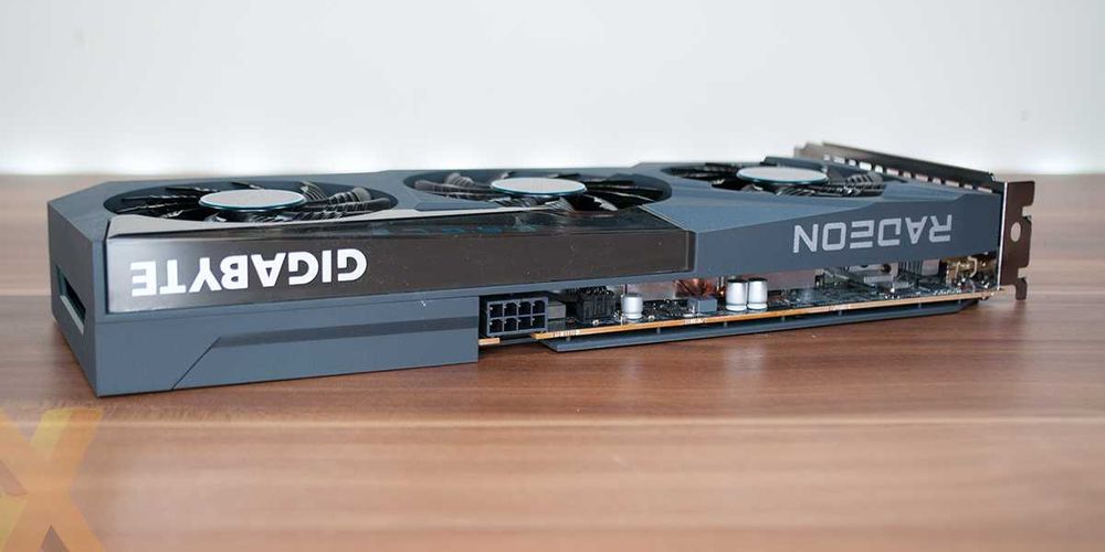 AMD Radeon Rx 6600 XT Gigabite Eagle