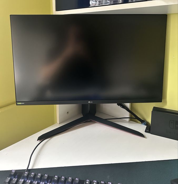 LG Ultragear 27GP850-B 1440p 27” IPS 165hz