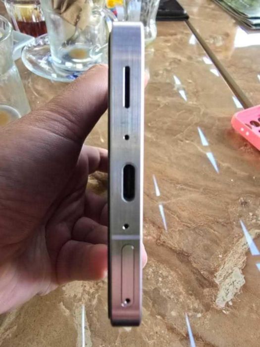 Продавам Samsung A56 5G 128 GB
Цена-650лв.