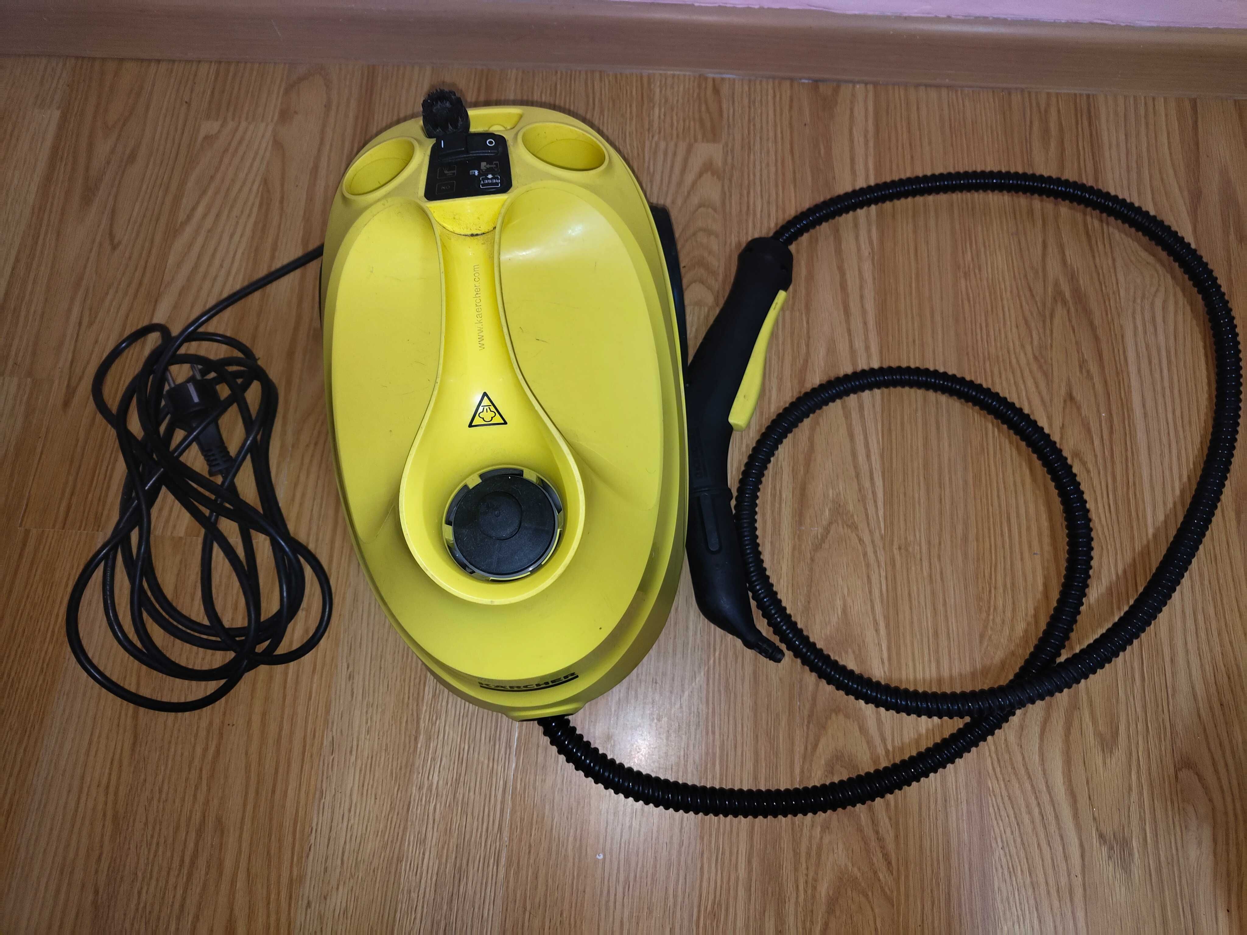Curățitor cu aburi Karcher SC 3 Easy Fix cu garanție