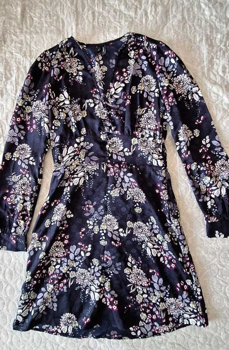 Женские платья р40-44 (от Koton, Reserved, Oodji и др)