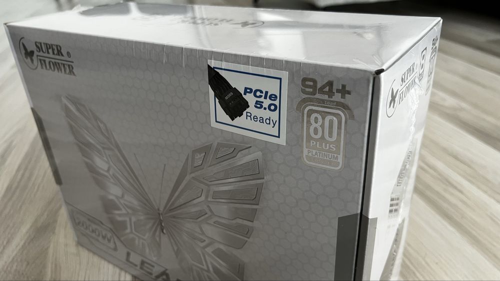 Sursa pc sigilata Leadex Super Flower de 2000w