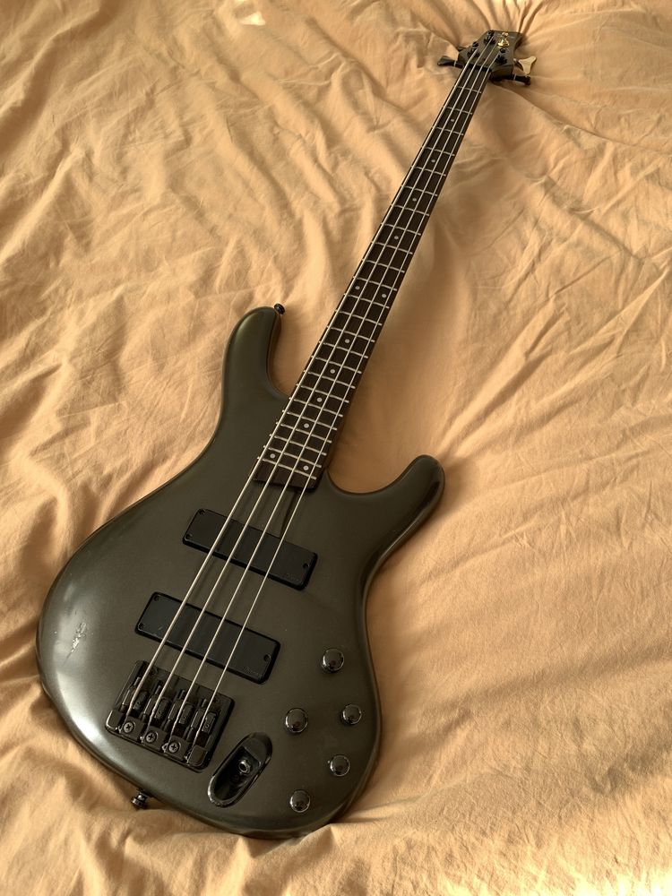 Chitara bas activ Ibanez Ergodyne EDB 600