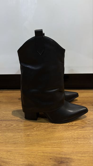 Дамски боти/ботуши