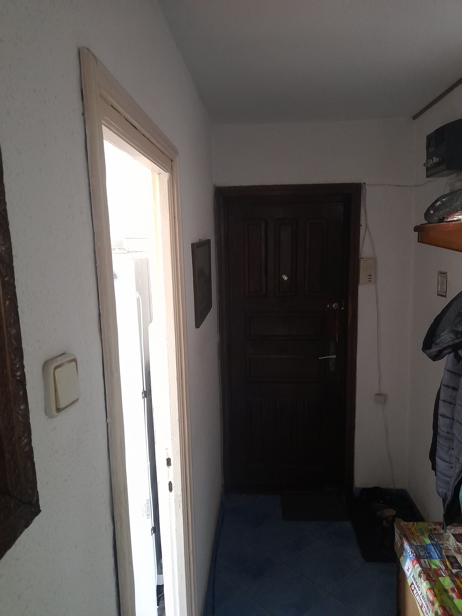 Apartament decomandat 3 camere zona George Enescu.