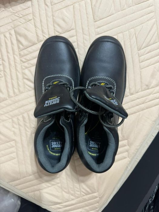 Все сезонный ботинка