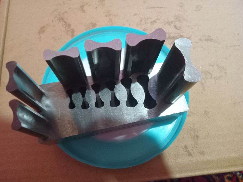 Ювелирное инструмент Вырубка для канечников сетей. Zargarlik uskunasi