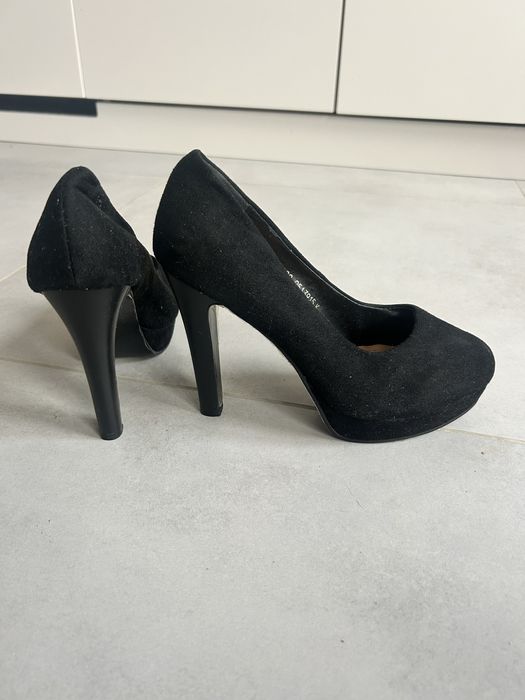 Продам новые туфли