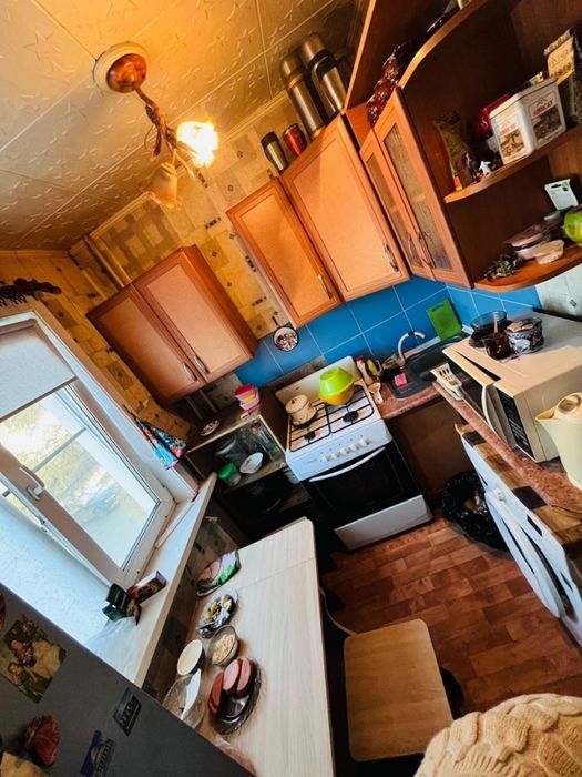 Продам 2 ком квартиру 2/5 улучшенной планировки р-он п.Победы.