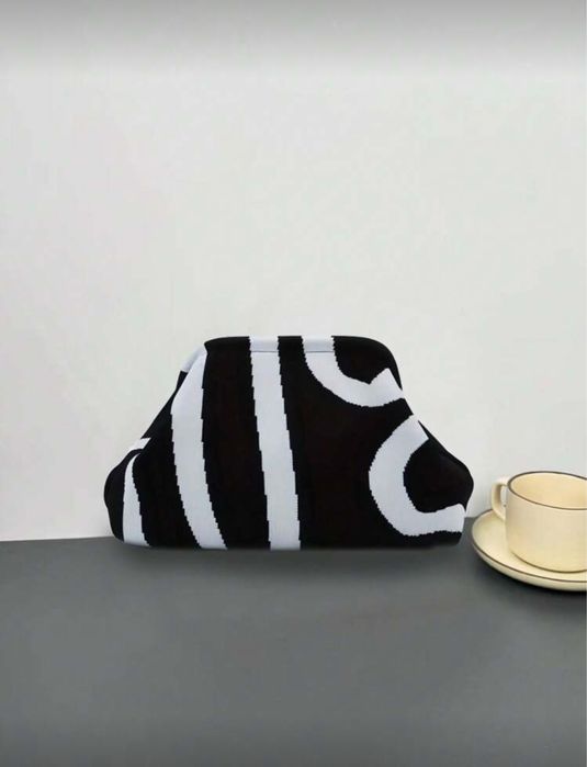 Чисто нова Дамска чанта