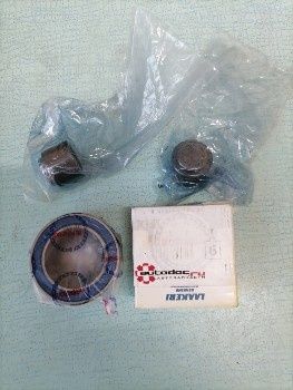 Продам подшипники на компрессор мерседес Е200, кузовw210.