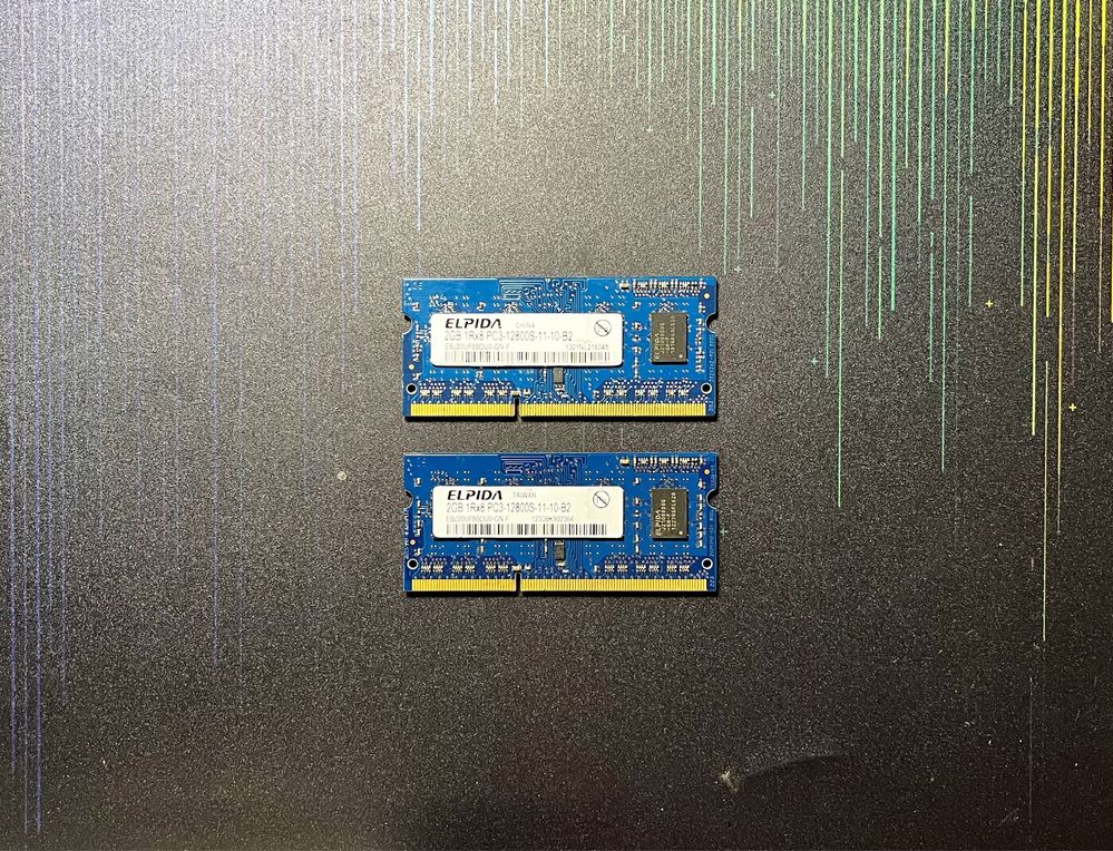 2 x 2GB DDR3 PC3-12800S EBJ20UF8BDU0-GN-F