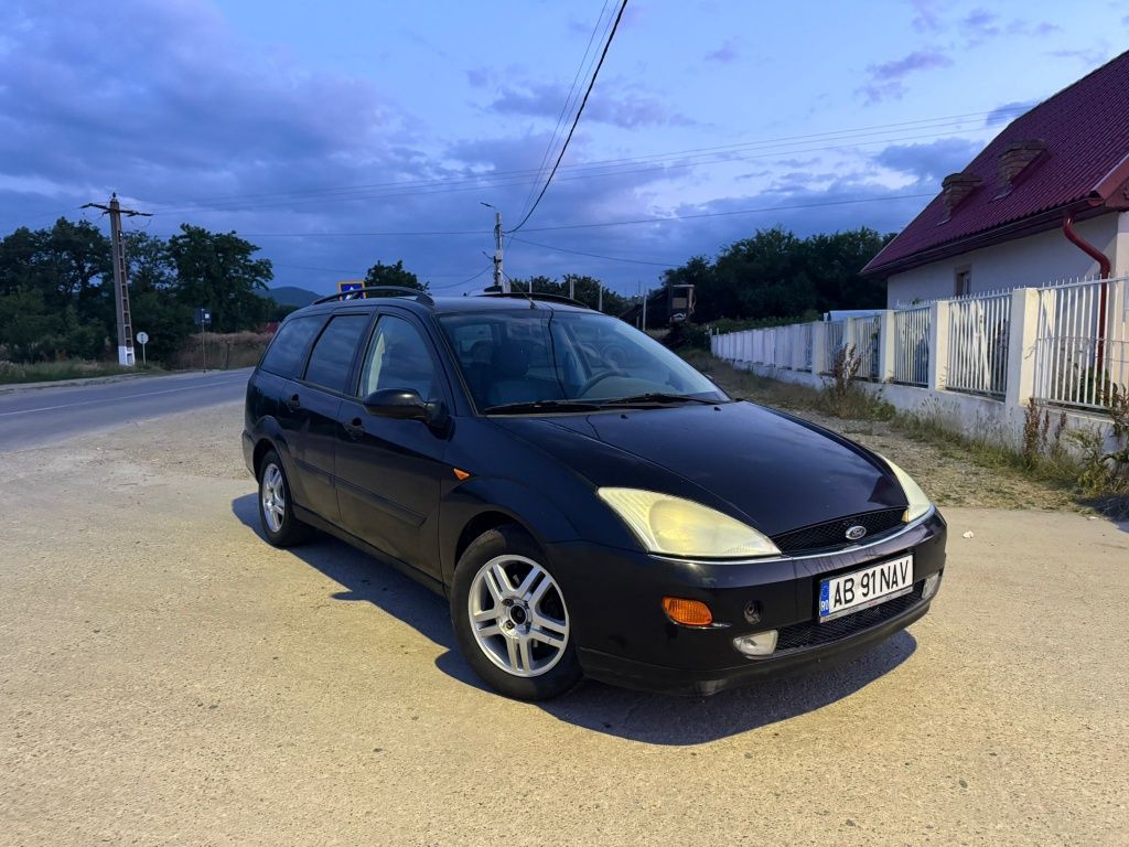 Vând ford focus mk1