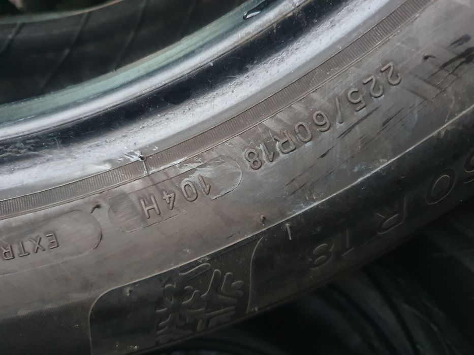 Гуми 225/60/18 дот19