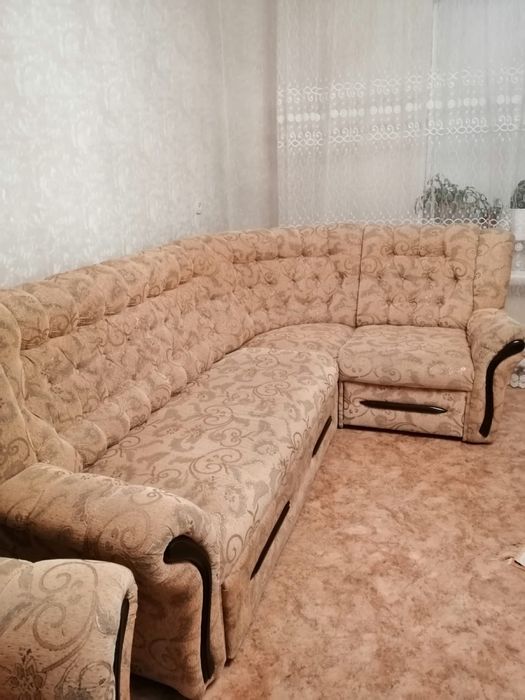 Продам диван и кресло