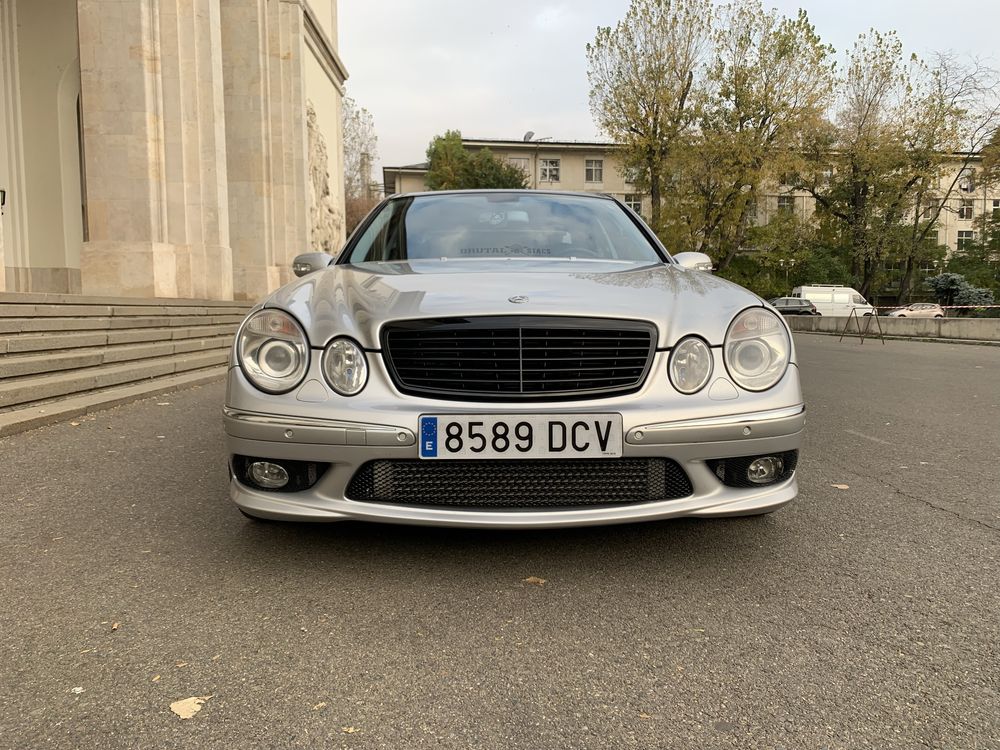 Mercedes Benz E55 AMG