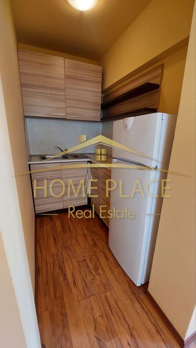 Дава се под наем Двустаен апартамент в Варна, Център - 65 кв.м за 408 € - Снимка #3