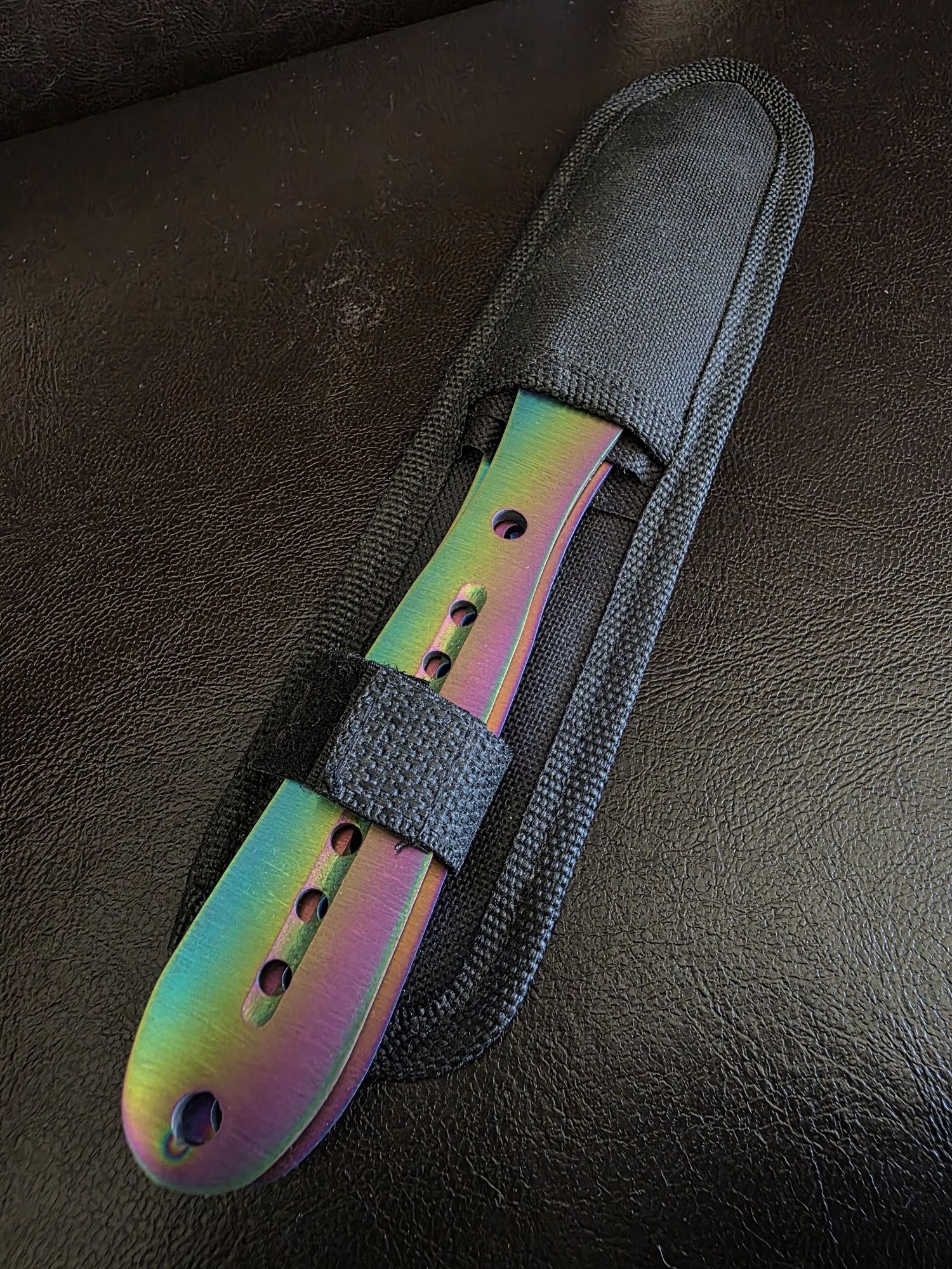 CS Колекционерски ножове Huntsman, Karambit, и 3 ками за хвърляне