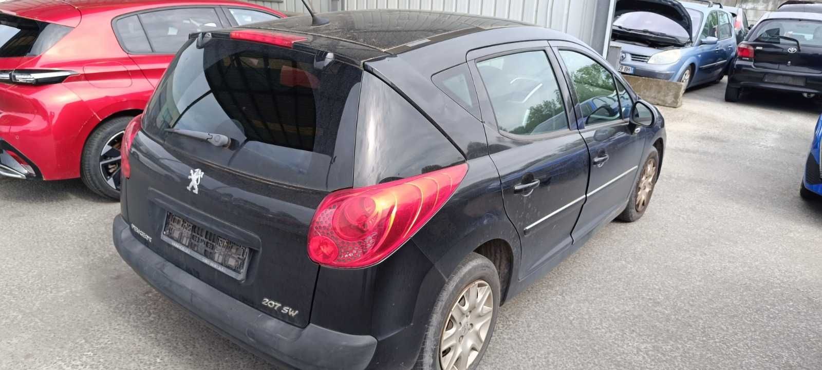 Peugeot 207  1.4i/HDi  1.6i/HDi +др.цветове + SW (2006-2014) на части