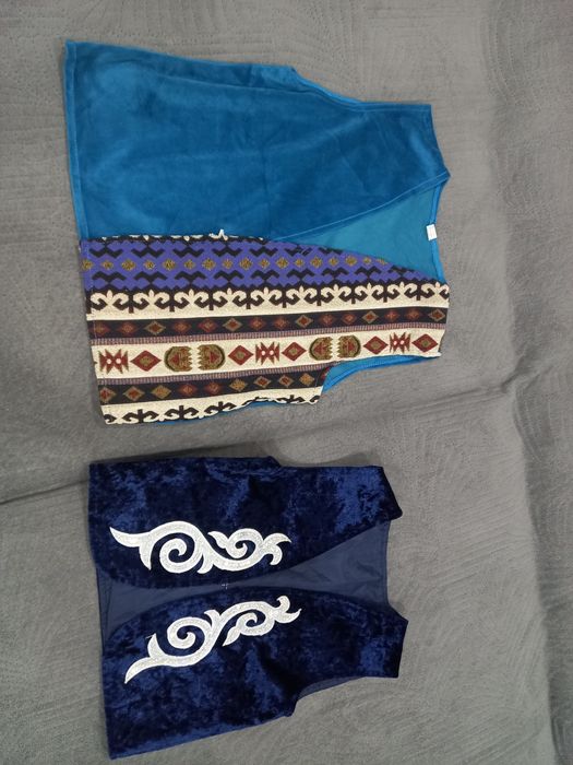 Продам национальные жилетки в школу