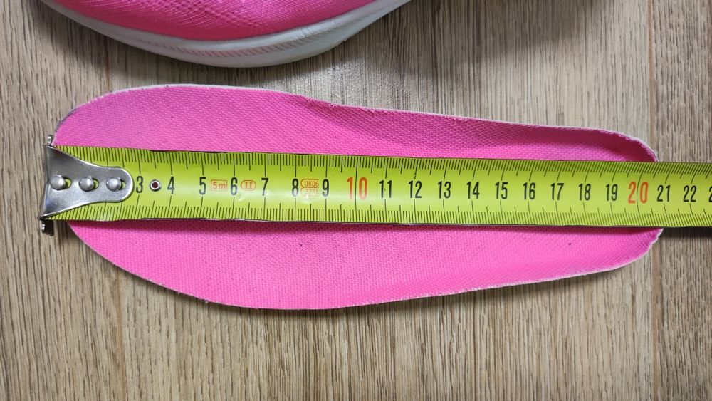 Маратонки за момиче