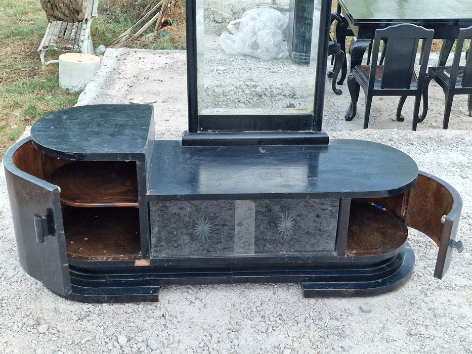 Старинен комплект мебели