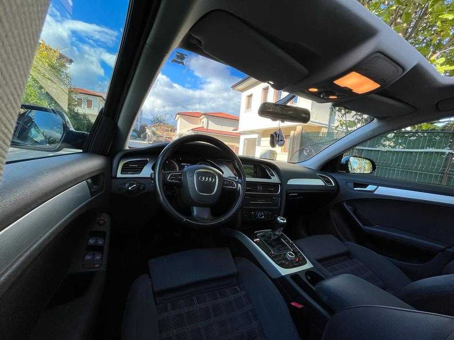 Audi A4 B8 -  170 cai