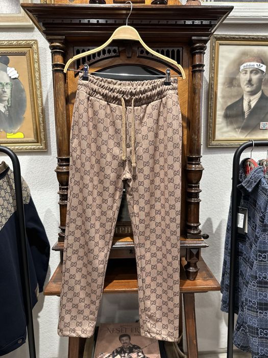Pantaloni gucci lichidare
