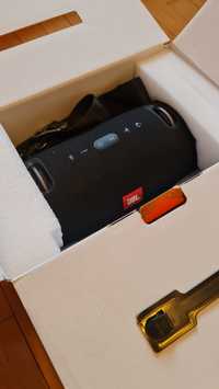 Boxa jbl xtreme 2 ca noua