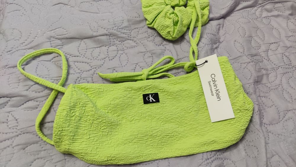 Ново горнище на бански Calvin Klein S, M size